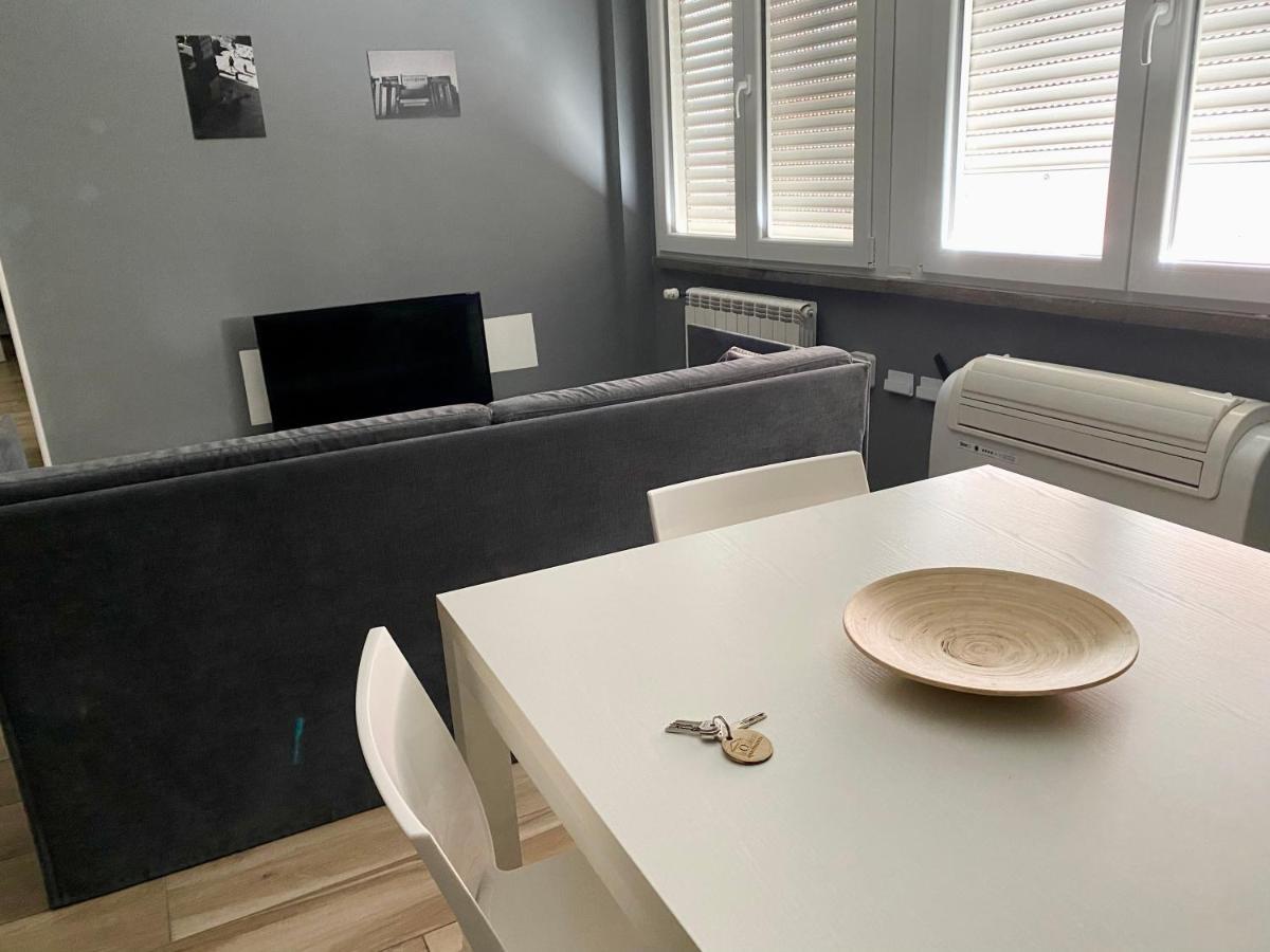 Appartamento In Centro Storico - Via Mascarella - Universita Болонья Екстер'єр фото